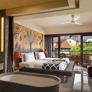 Alaya Room One Way Airport Transfer